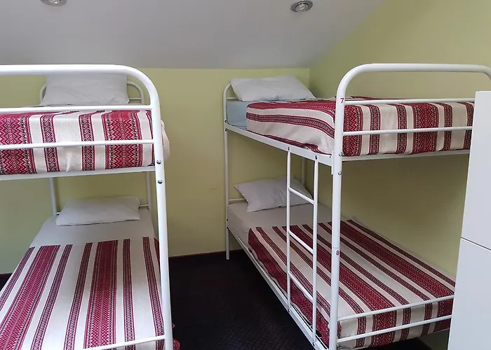 18 אורחן לבוב